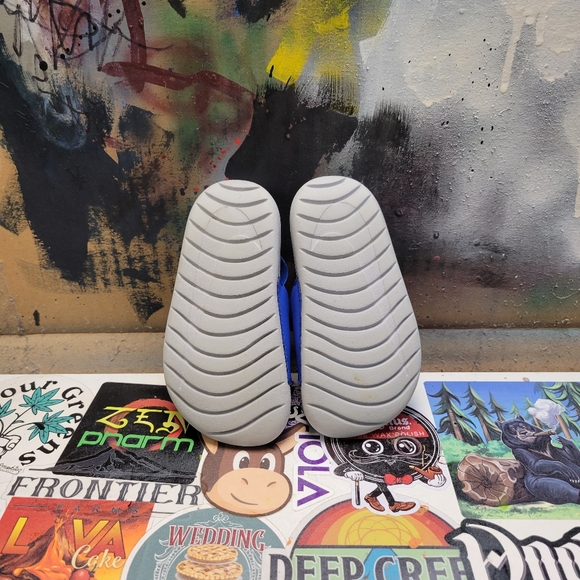 *Sold* Nike Hawa Slide "Hyper Cobalt" Toddler - Picture 4 of 5